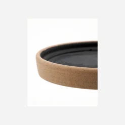 House Doctor Heimdekor|Blumentöpfe Und Übertöpfe|Pflanzgefäß m. Untertasse, HDAstu, Schwarz/Natur