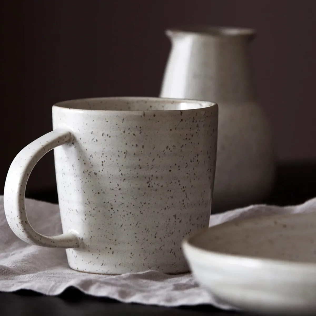 House Doctor Geschirr|Geschirr|Tasse, Pion, Grau/ weiß