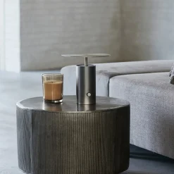 House Doctor Schlafzimmerbeleuchtung|Beleuchtung|Tischleuchte, Tacker, Gunmetal-Grau