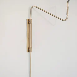 House Doctor Schlafzimmerbeleuchtung|Beleuchtung|Wandleuchte, Swing, Messing