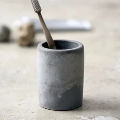 House Doctor Badezimmeraccessoires|Aufbewahrung Im Badezimmer|Zahnputzbecher, Cement